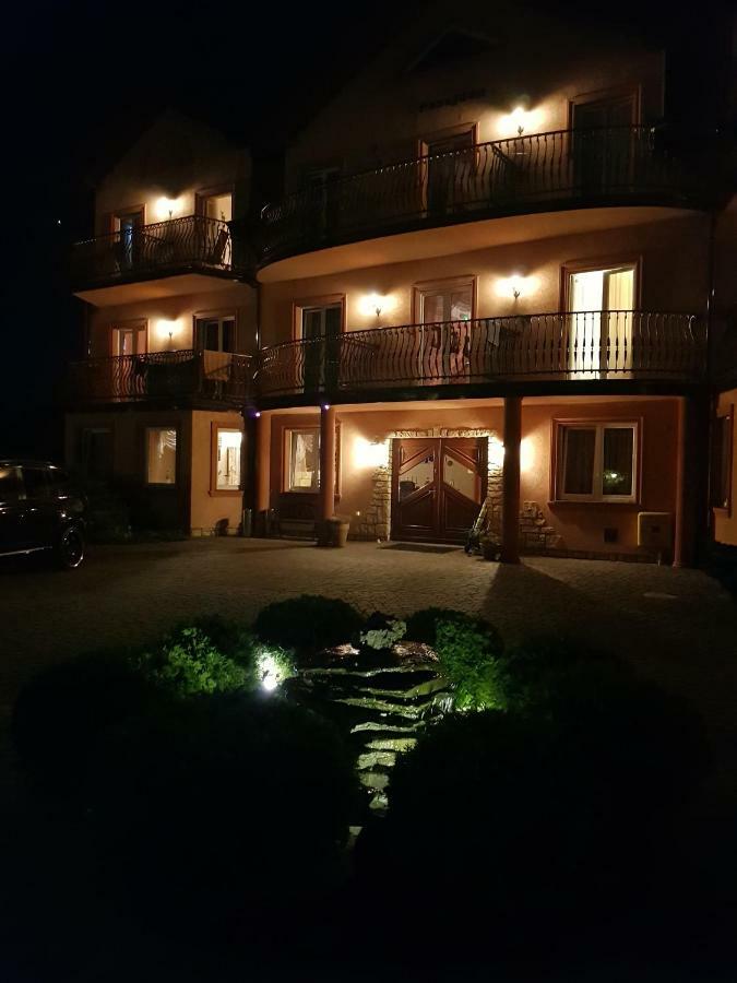 Posejdon Bed & Breakfast อุสตรอเนียมอร์สเกีย ภายนอก รูปภาพ